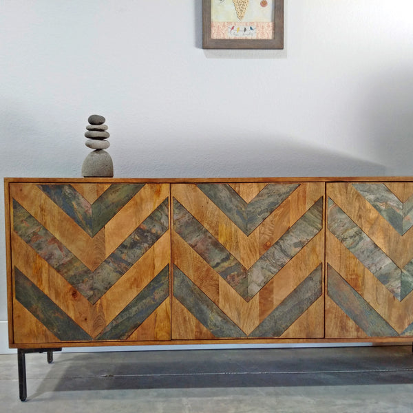 Kaselstone Sideboard